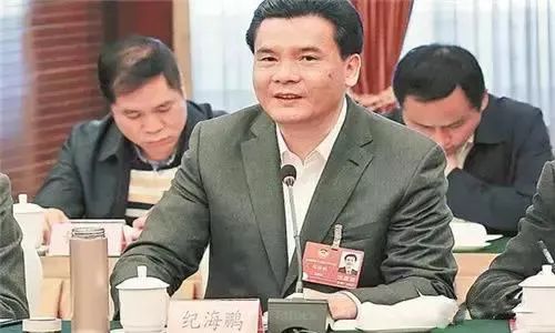 龙光集团：“地王收割机”的近患与隐忧-一点财经